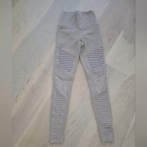 Alo taupe moto leggings